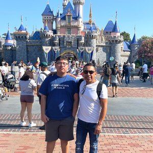 Meet your Posher, Simon